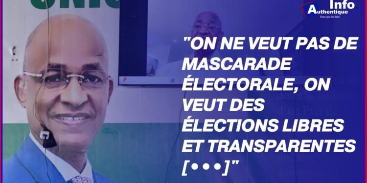 Cellou Dalein Diallo : "On ne veut pas de mascarade électorale, on veut des élections libres et transparentes [•••]" Depuis l’étranger, Cellou Dalein Diallo s’est adressé samedi aux militants et sympathisants de l’UFDG par visioconférence, à l’occasion de l’assemblée générale hebdomadaire du parti, tenue au siège national à la Minière, dans la commune de Dixinn à Conakry. Exilé depuis plusieurs années, le président de l’Union des Forces Démocratiques de Guinée a abordé plusieurs sujets d’actualité, notamment la question du retour à l’ordre constitutionnel, le mémorandum controversé signé par certains secrétaires fédéraux de la Forêt et de la Haute-Guinée, ainsi que les récents rapprochements de certains cadres du parti avec les autorités de la transition, un comportement qui a conduit à leur éviction de leurs postes de responsabilité. Découvrez l’intégralité de son intervention.