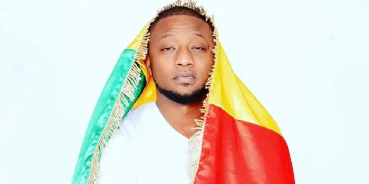 Culture : « Jour de paix », Djanii Alfa signe un album engagé et émouvant