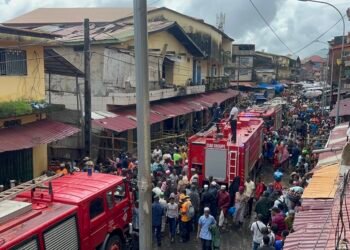 Madina : 17 magasins détruits dans un incendie