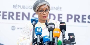 Djénabou Touré évoque de ‘’graves irrégularités’’ pour justifier la suspension du RPG Arc-en-ciel et de l’UFDG