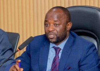 Administration publique : le ministre François Bourouno engage la réforme de la gestion des ressources humaines