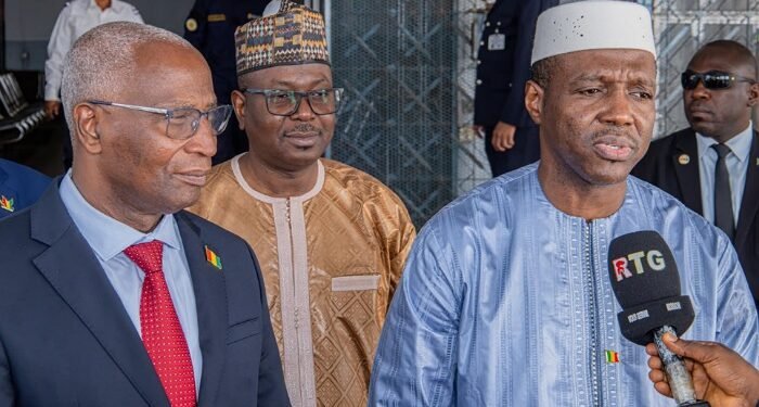 Mali : le PM Abdoulaye Maïga dement “le blocus de Bamako par les terroristes”