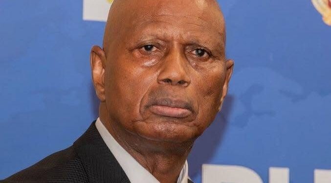 Guinée: le président de la HAC brandit la menace d’une repénalisation du délit de presse