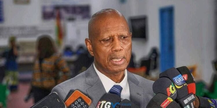 Guinée: le président de la HAC brandit la menace d’une repénalisation du délit de presse