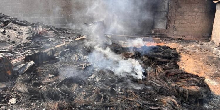 Kagbelen : une usine de couches ravagée par un incendie