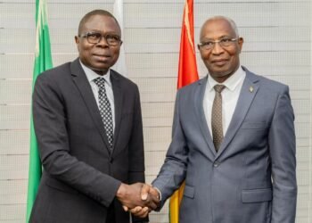 Financement des projets structurants : le FAGACE propose un partenariat stratégique à la Guinée