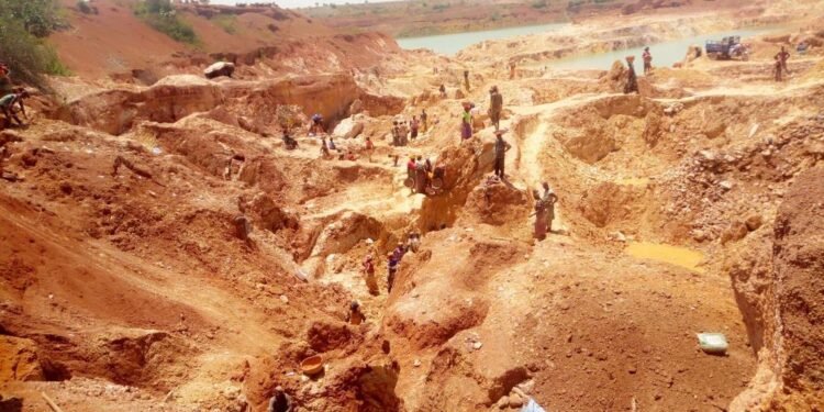 Mandiana : dix femmes tuées dans l’éboulement d’un site d’orpaillage à Kondianakoro